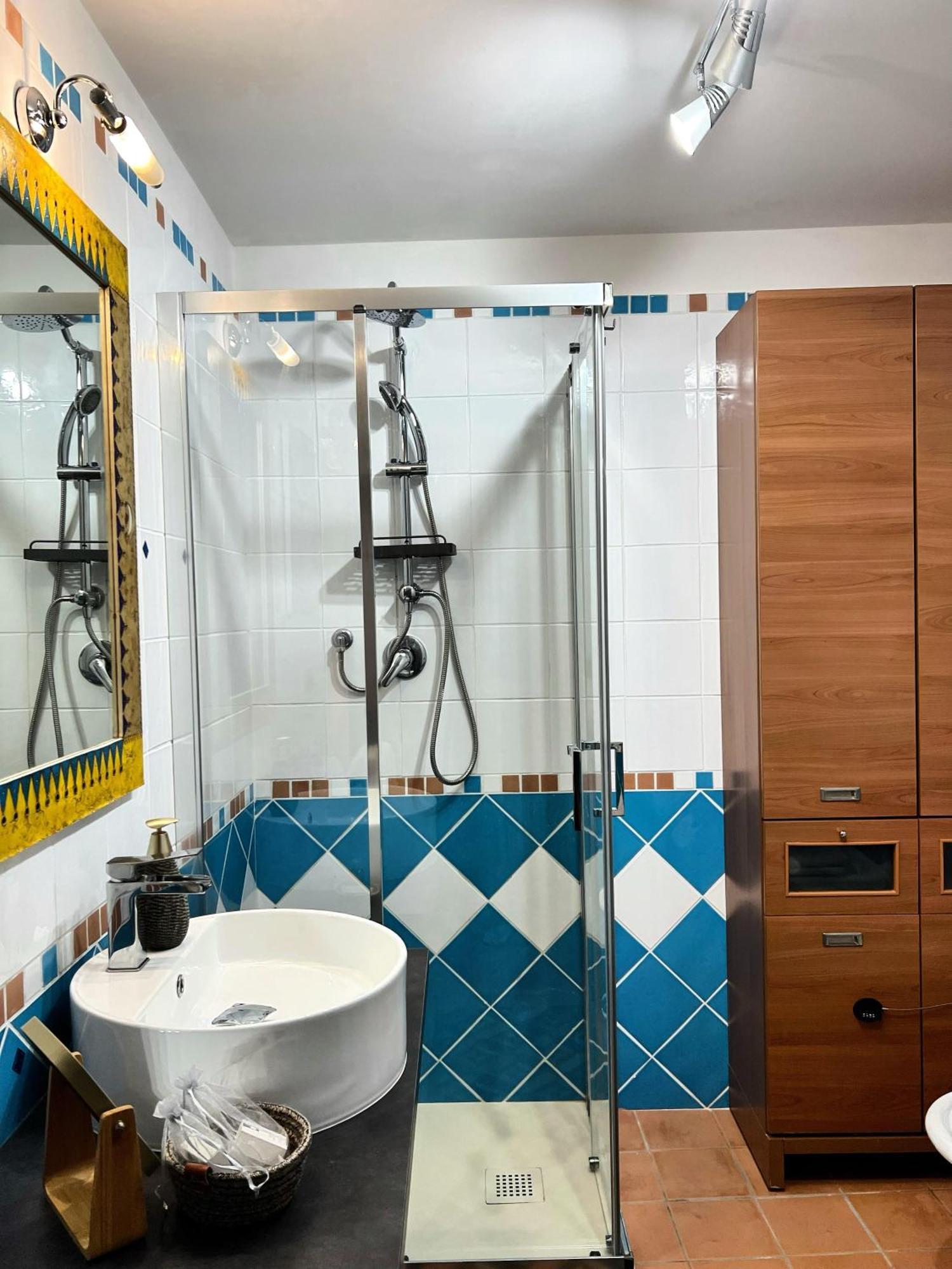 Al Mare 22 Hotel Bari Bagian luar foto